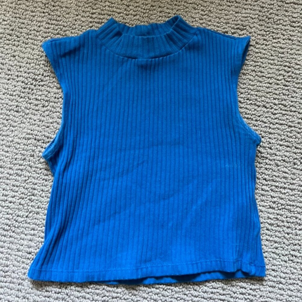 Urban Oufiters Tank